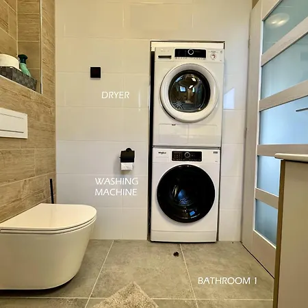 Kamienok 1 * Lipótszentmiklós